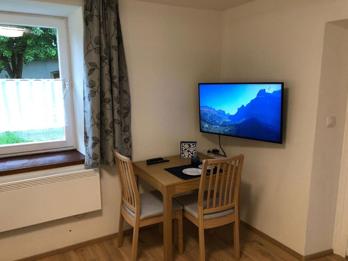 Kleines Nest Im Zentrum, Eigener Eingang, Parkplatz, Kostenloses Wlan Дорнбирн Экстерьер фото